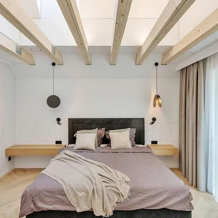 Апартаменты Superb New Family House Вильнюс