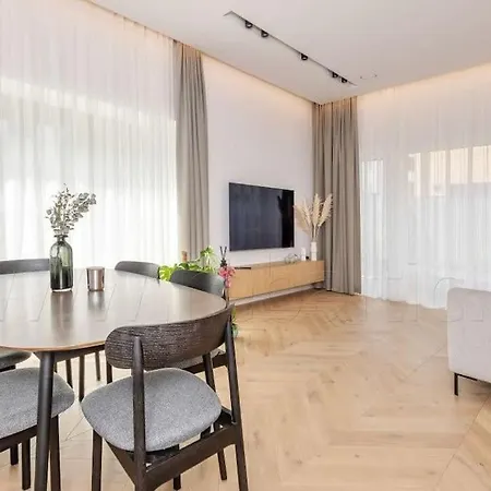 Superb New Family House * Wilna